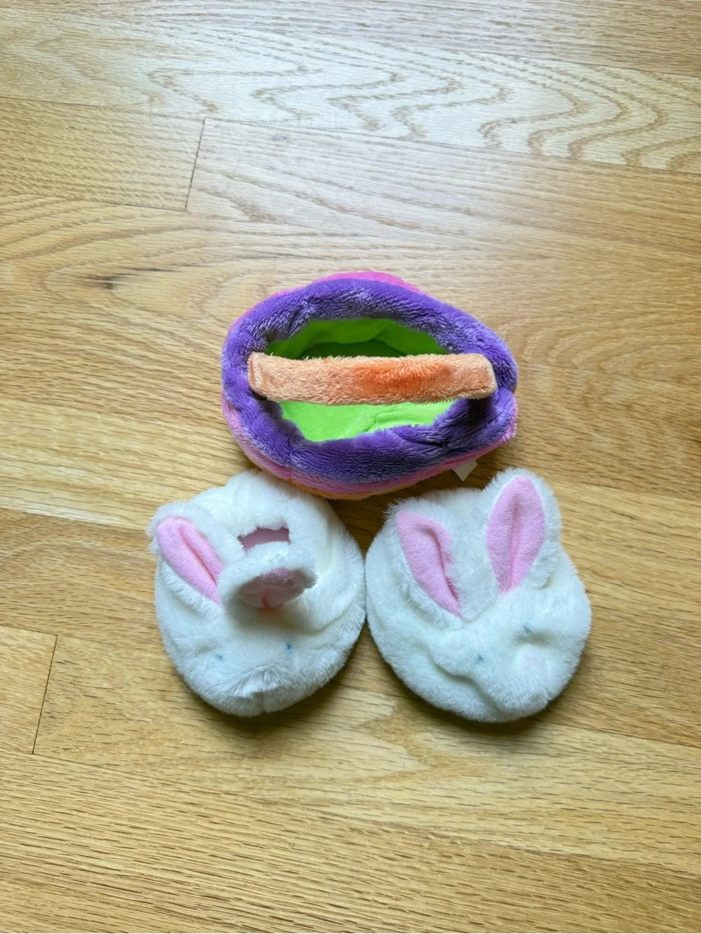 Build-A-Bear White Bunny Plush Slippers with Easter Basket.